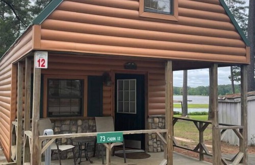 Negreet Cabin | Cabin 12 at Tranquility Bay Resort