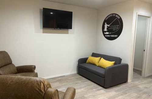 Cassville Cabin | Cabin 19-Fun for all