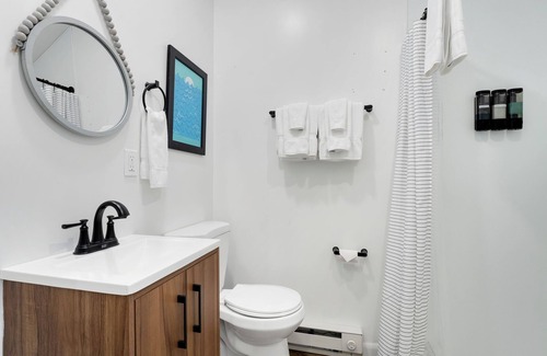 Poudre Park Cabin | Cabin 5- Blue Lake Suite