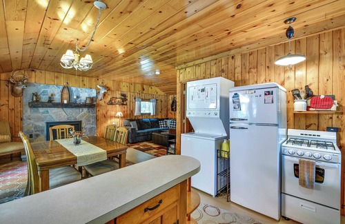 Kalkaska Cabin | Cabin 600' to Manistee Lake Private Shared Access