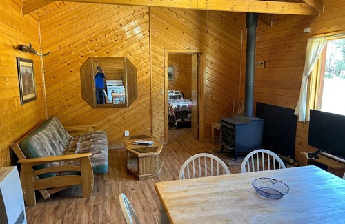 South Fork Cabin | Cabin 9 - Grandview Cabins