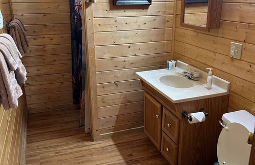 South Fork Cabin | Cabin 9 - Grandview Cabins