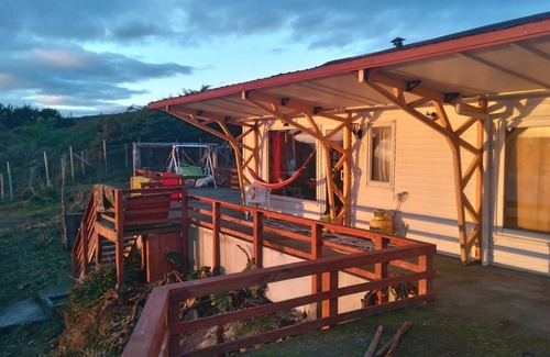 Valdivia Cabin | Cabin beach front line