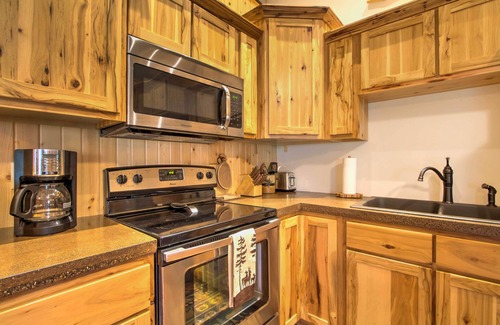 Ferryville Cottage | Cabin by the River: Visited by Treehouse Masters!