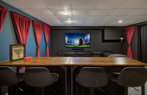 Waterford Cabin | Cabin Cove ~ Theater, Heated Pool, River View