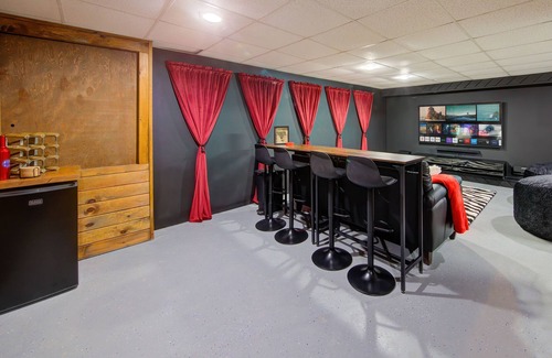 Waterford Cabin | Cabin Cove ~ Theater, Heated Pool, River View