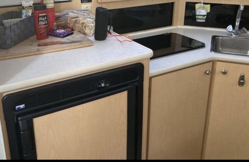 Nancy Boat Rental | Cabin Cruiser on the Water