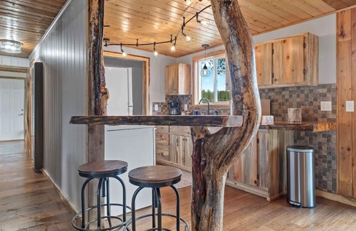 Custer Cabin | ★Cabin Fever Cure For The Whole Family★Bungalows#6