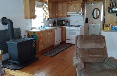 Weld Cabin | Cabin in hiking heaven with access to beautiful Webb Lake - the Western Mtns