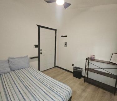 Houston House | Cabin Number 1