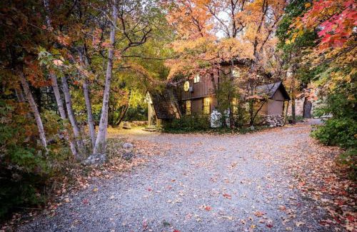 Snowbird House | Cabin on Big Cottonwood River
