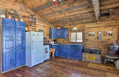 Nekoosa Cabin | Cabin on Private Island < 6 Mi to Sand Valley Golf