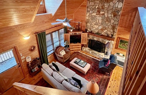 Laurel Springs Cabin | Cabin w/HotTub,Firepit,Pool Table,Pet Friendly,Central AC,WIFI,Gas Frpl,Deck