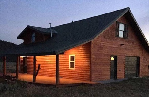Dubois Cabin | Cabin with a View * Yellowstone/National Forest