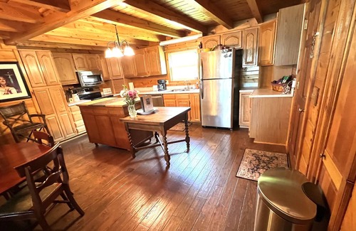 Nisbet Cabin | Cabin with amazing views of the Susquehanna