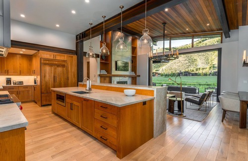 Hoback Junction House | Cabin with Club Access - Snake River Sporting Club