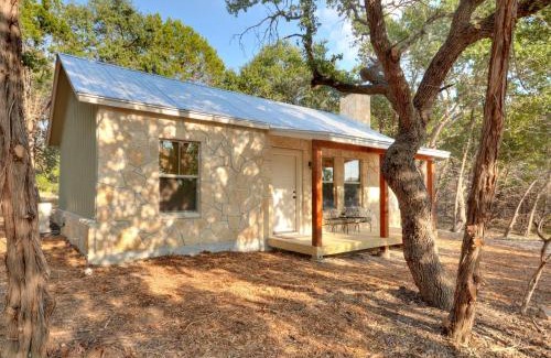 Wimberley House | Cabins at Flite Acres - Mountain Laurel