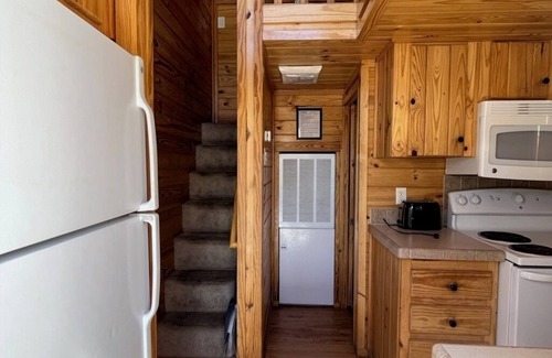 Mammoth Creek Cabin | Cabins by Panguitch Lake: Where Rustic Charm Meets Amazing Fishing!