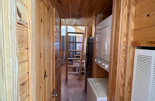 Mammoth Creek Cabin | Cabins by Panguitch Lake: Where Rustic Charm Meets Amazing Fishing!