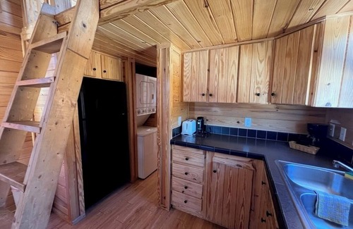 Mammoth Creek Cabin | Cabins by Panguitch Lake: Where Rustic Charm Meets Amazing Fishing!