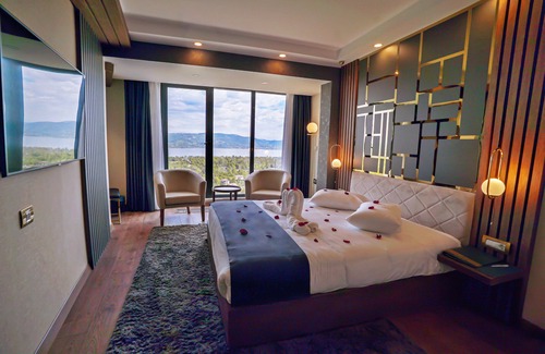 Yanik Hotel | Cabir Deluxe Hotel