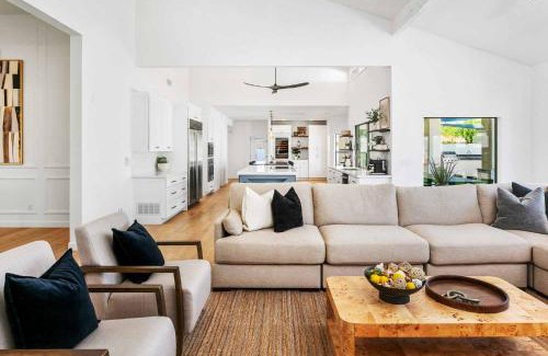 Scottsdale Foothills House | Cactus Crown