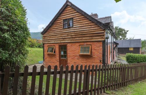 Caersws House | Caerau Farm House