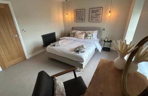 Bont Newydd House | Caernarfon modern townhouse Snowdonia