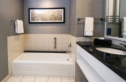 Windsor Hotel | Caesars Windsor - A Caesars Rewards Destination