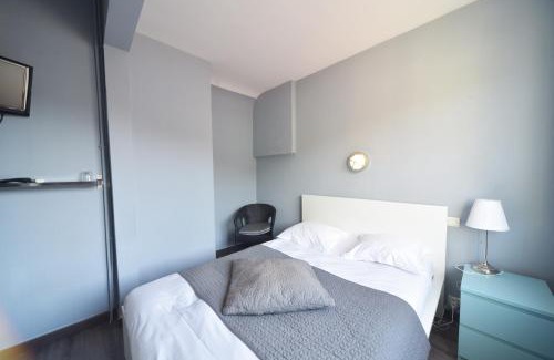 Capdenac-Gare Hotel | Cafe de Paris