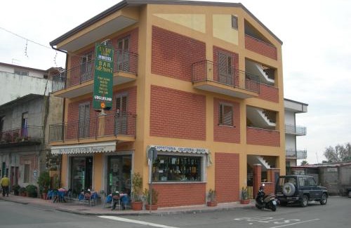 Chianchitta-Trappitello House | Caffè Nuovo 2 Holiday Rooms