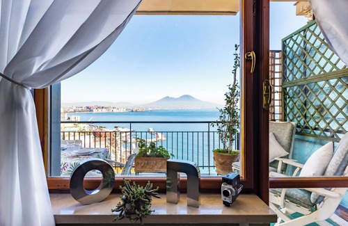 Posillipo Apartment | CaHouse - Three Bedroom Apartment, Sleeps 9