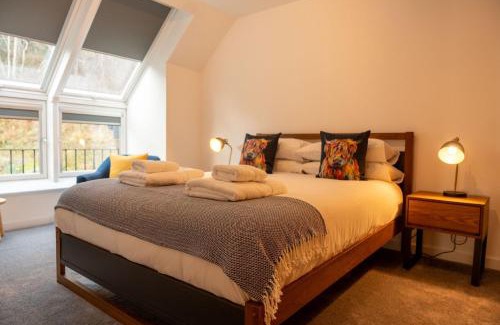 Onich House | Cairn Cottage