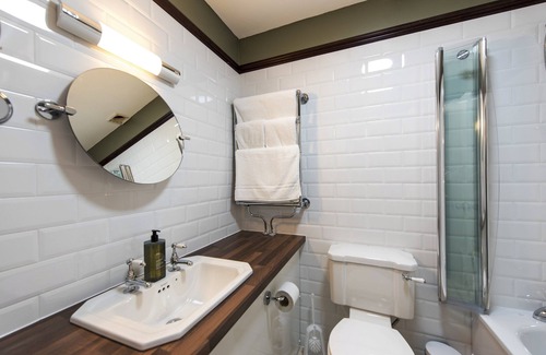 Harrogate Hotel | Cairn Hotel