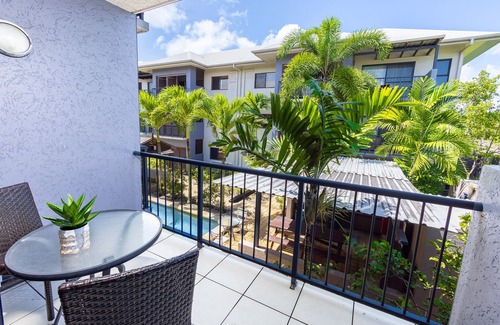 Cairns Apartment | Cairns City Oasis King Bed Studio; Pool & BBQ