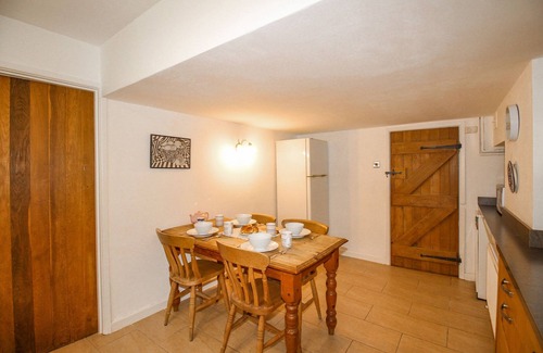 West Lulworth Cottage | CAJUN COTTAGE, pet friendly, with a garden in West Lulworth
