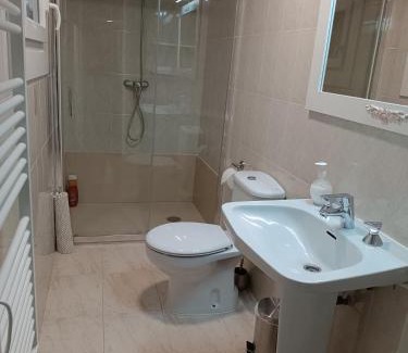 Penelles Apartment | Cal Robert