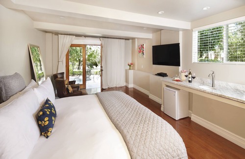 Healdsburg House | Calderwood Inn