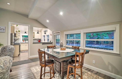 Ben Lomond Cottage | California Cottage < 4 Mi to Redwood Hiking Trails