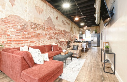 Baird Apartment | Callahan Divine