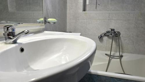 Agia Ermioni Apartment | Calliestia 4