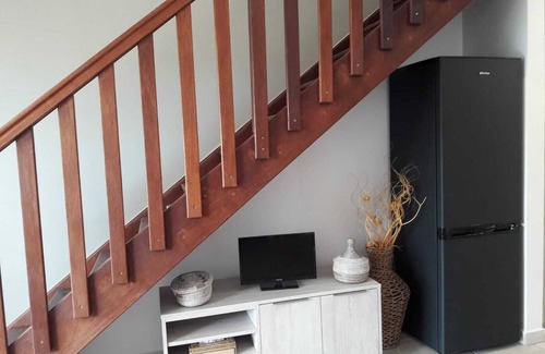 Le Gosier Apartment | Calm 2-room duplex "feet in the water