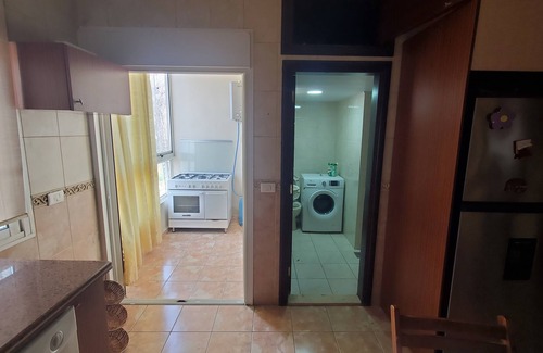 Moutazah Apartment | Calm 3-bedroom apartment with WiFi and AC in serene Mansourieh.