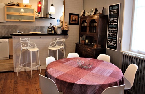 Royan House | Calm villa in Royan, all comforts, garden, 600m to the beach and city centre