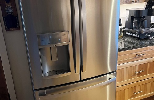 Livingston House | Calm Water Cabin Lake Anna