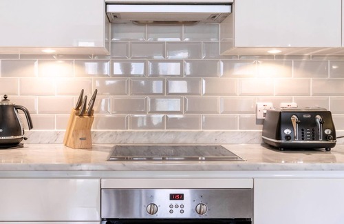 Stratford Apartment | Calm Zen Oasis, In Iconic London Olympic Park