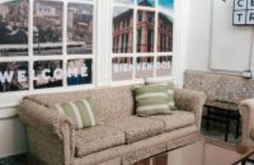 Villa Nueva House | Cama En Habitacion Compartida Femenina