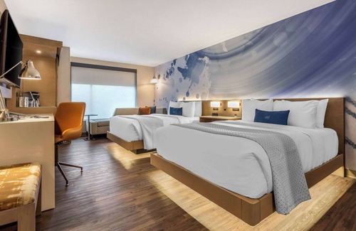 Westown Hotel | Cambria Hotel Milwaukee Downtown