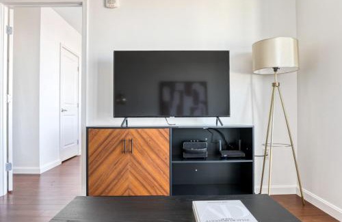 Cambridgeport Apartment | Cambridge 1BR w Gym WD nr Central Sq BOS-586