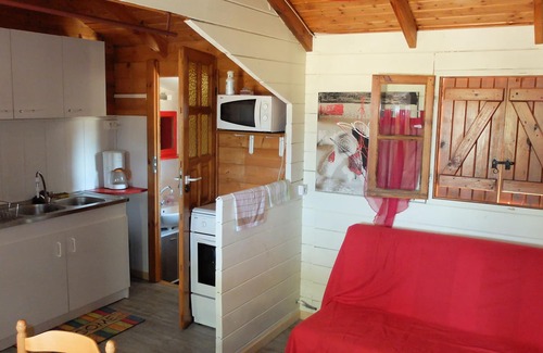 Appietto Ski Chalet | camellia cottage